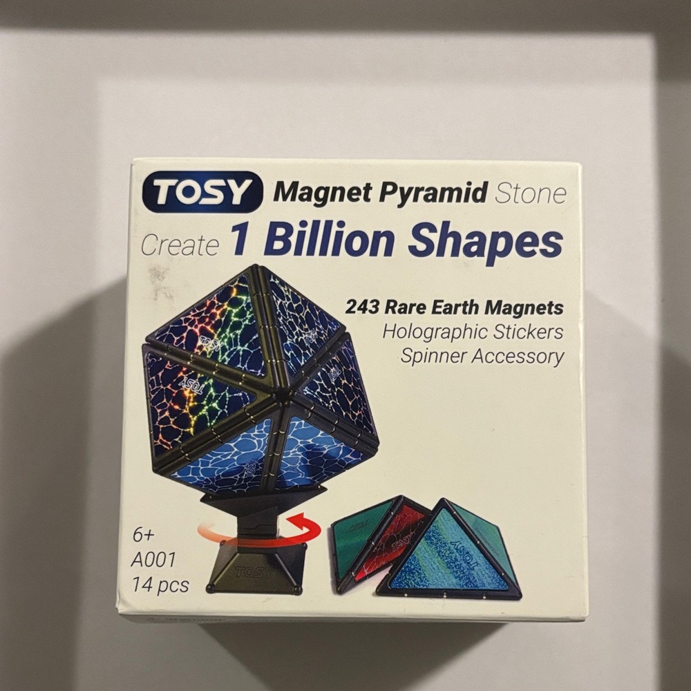 TOSY Magnet Pyramid Stone